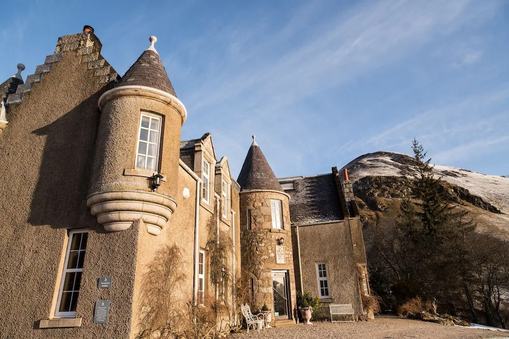 Dalmunzie Castle Hotel