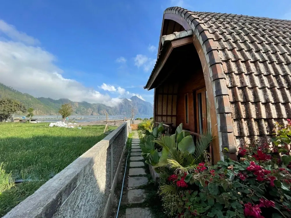 Volcano Cabins