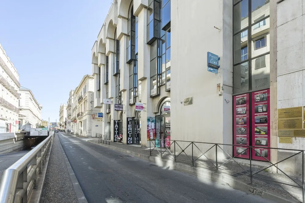 Coeur Urbain Apartments - Place de la Comédie