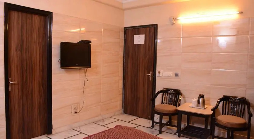 Hotel Bill Palace