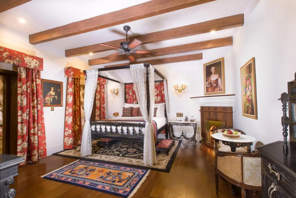 MAYFAIR Himalayan Spa Resort