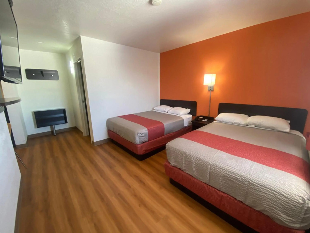 Motel 6-Goodland, KS