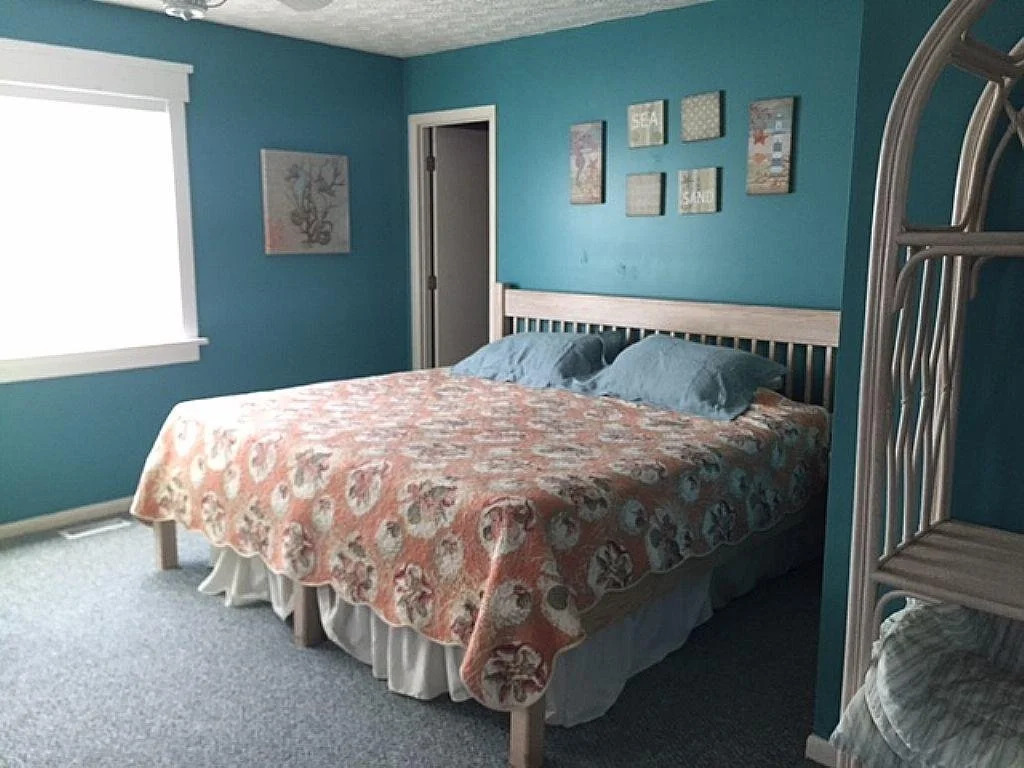 3/4 Time - 4 Br Home