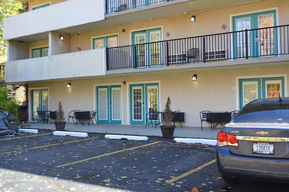 Econo Lodge Bloomington