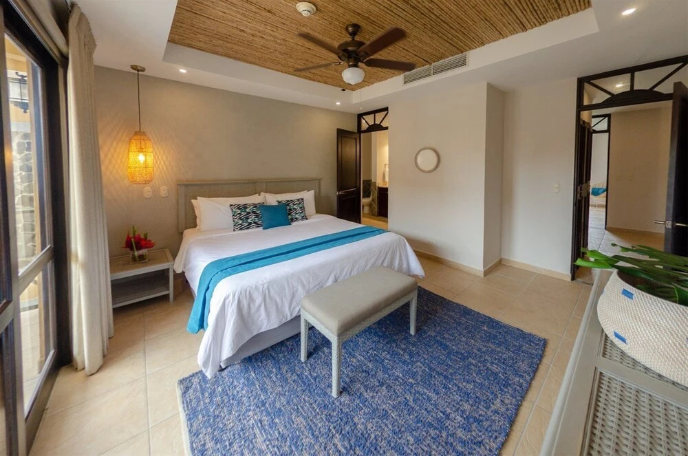 Captivating 3br/2.5ba Unit is Just Perfect