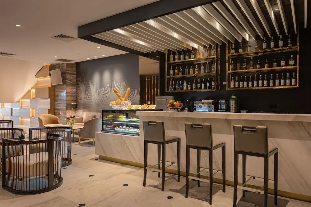 Yangon Thanlwin Hotel