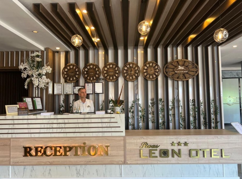 SiVAS LEON OTEL
