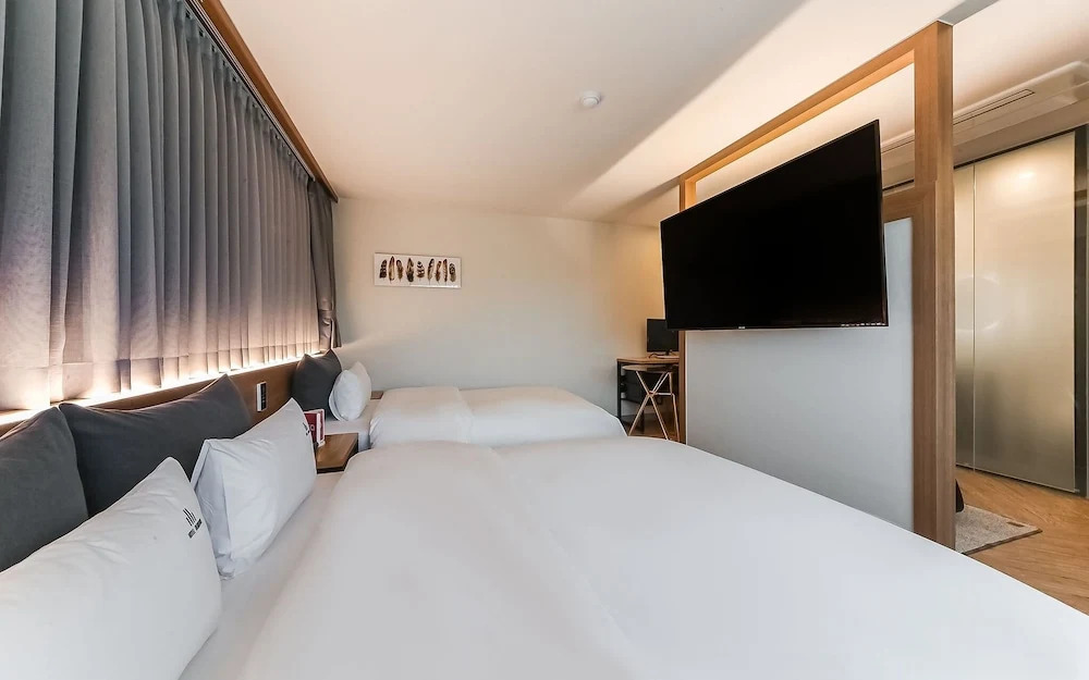 Ulsan Yeongnam Alps Demeure Hotel