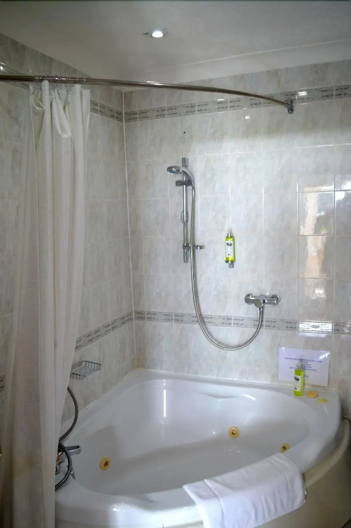 Watersedge Guest House