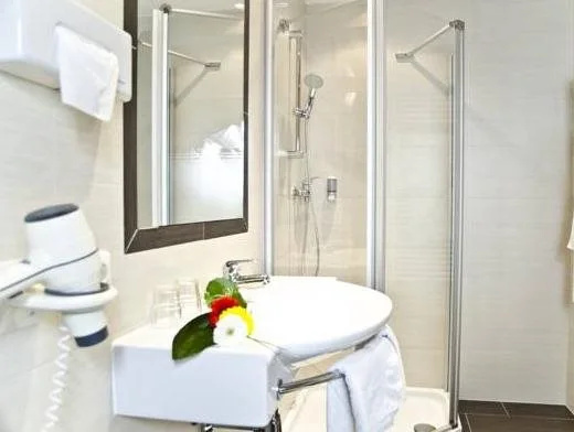 Hotel Charly
