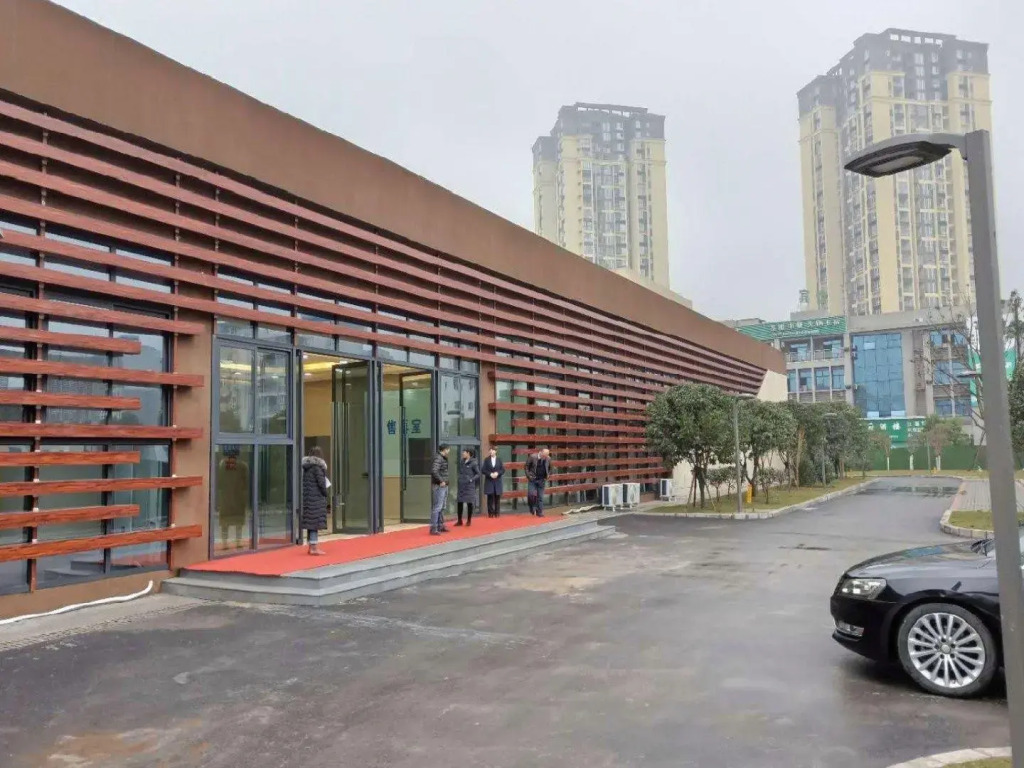 Chongqing Lvying Haoting Business Hotel (Shuangqiao Gymnasium Branch)