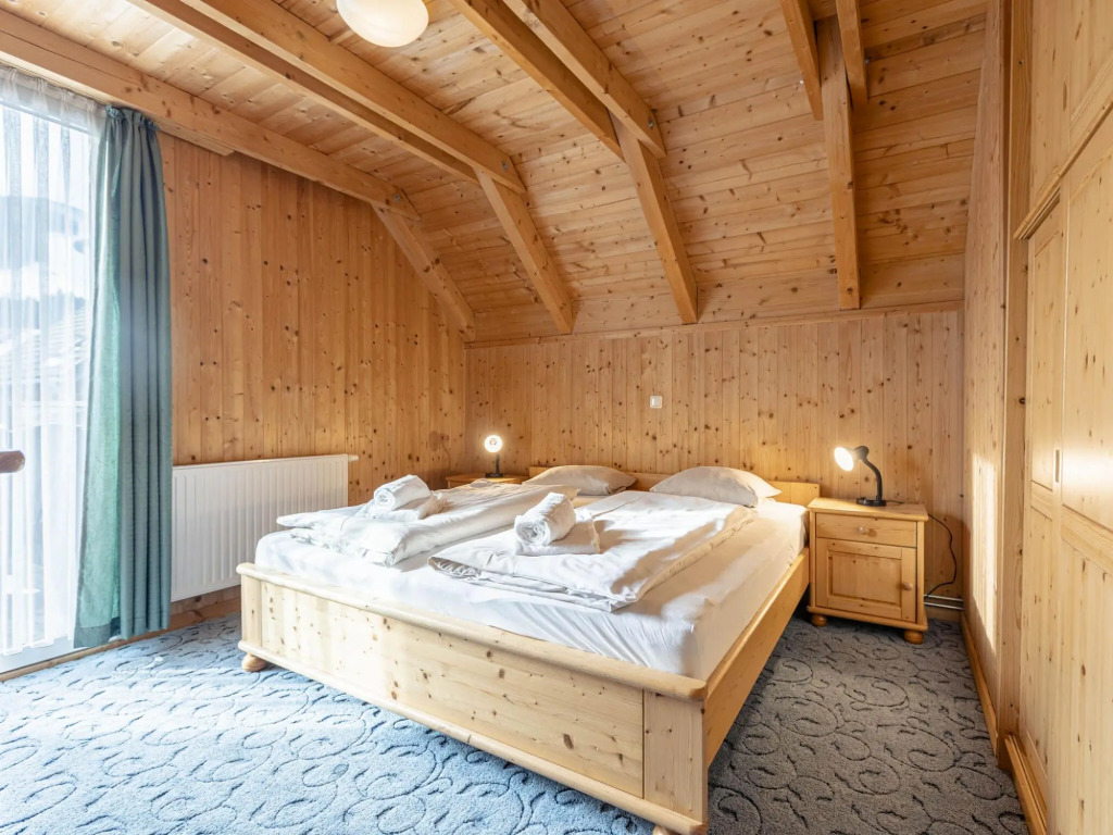 Holiday Home on the Kresichberg With Swimming Pool
