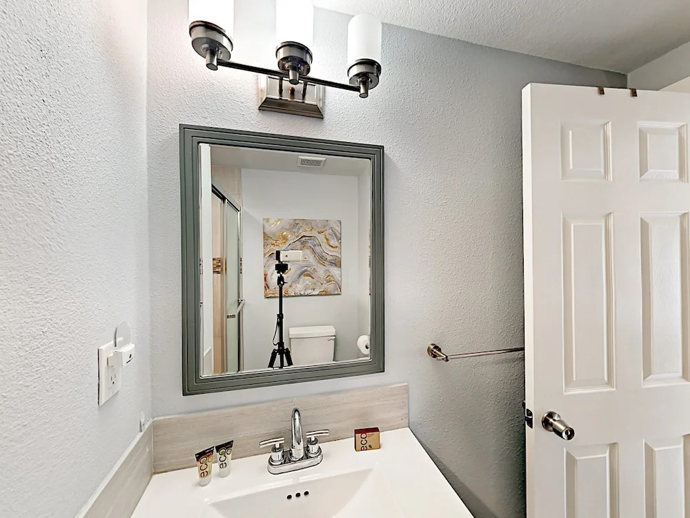 2310 Bradford Street Home