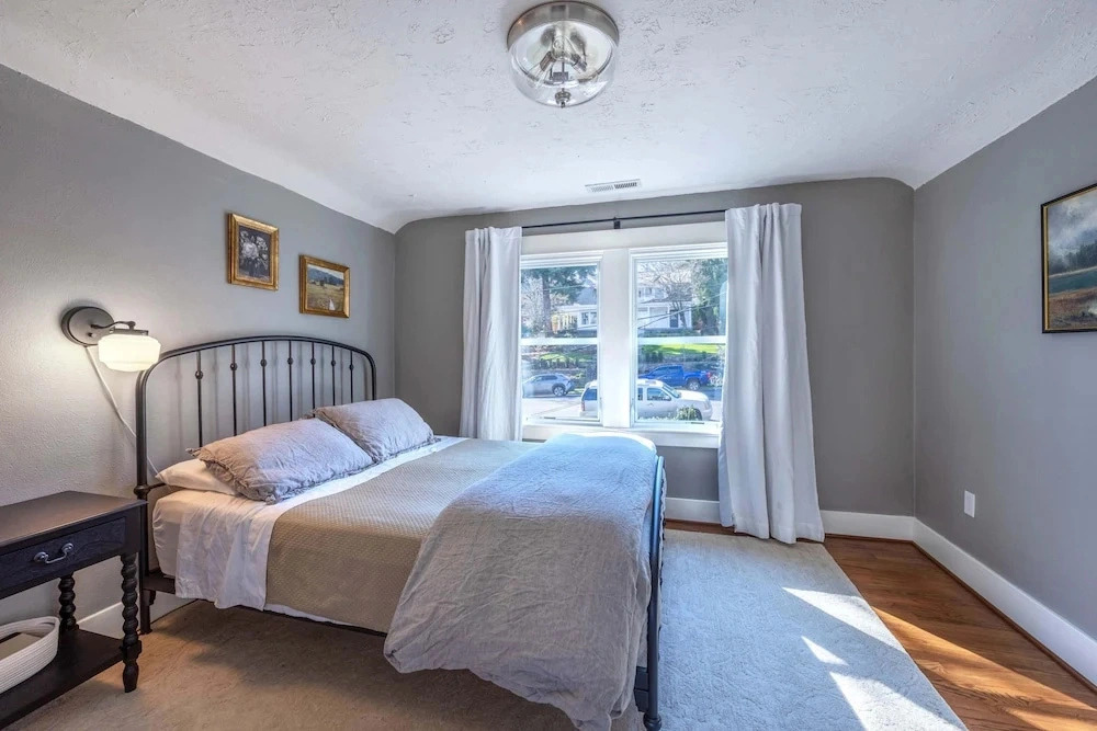 State Of Chill 4 Bedroom Home