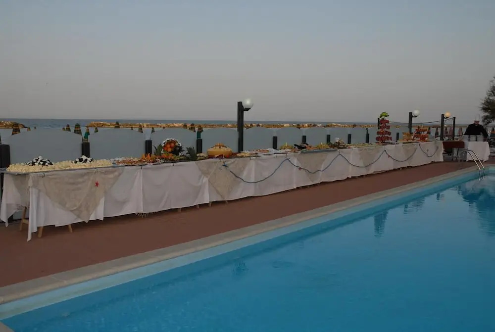 Hotel Apollonia Sea View & Beach Pool