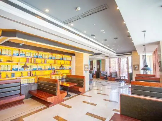Huaqiao Dongfang Hotel