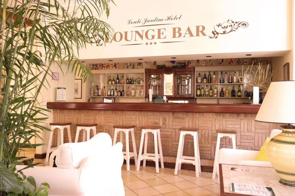Loule Jardim Hotel