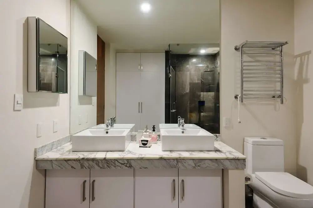 w Inviting 4BR in Condesa