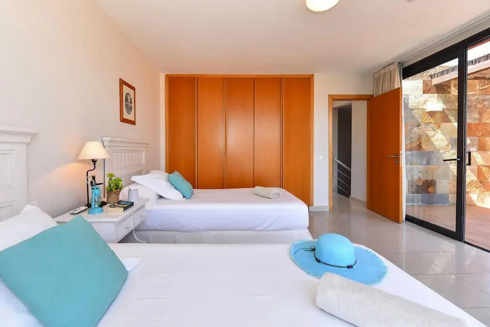 Luxurious Holiday Home With Pool in Maspalomas