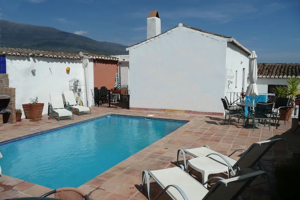 Casa Mundo - 16th-century Country House With 21 m² Pool, Barbecue - Andalusia