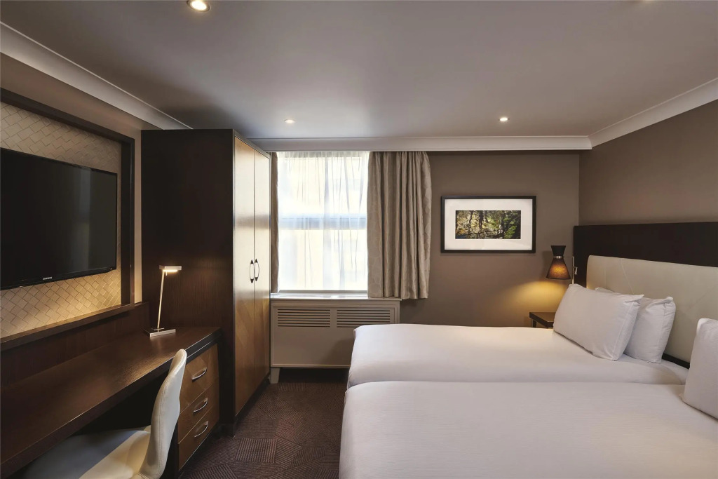 DoubleTree by Hilton London Ealing