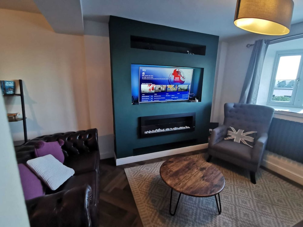 Holiday Home Near Mumbles Pier
