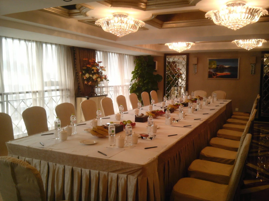 Yunhai Hotel
