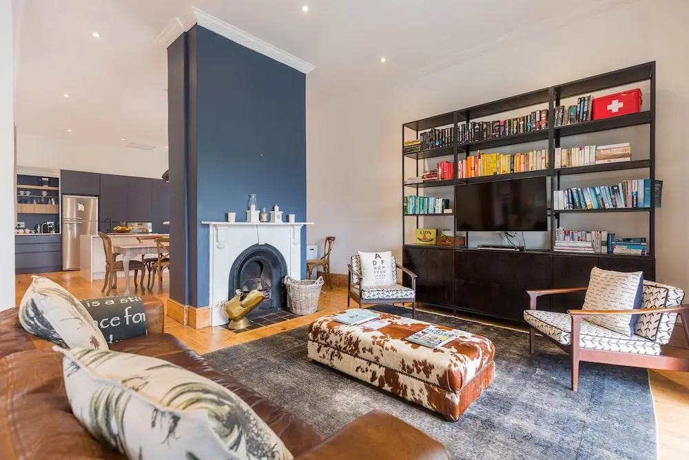 Sydney Green Point Villa