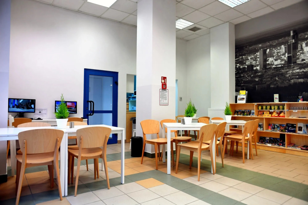 Warsaw Hostel Centrum Private Rooms & Dorms