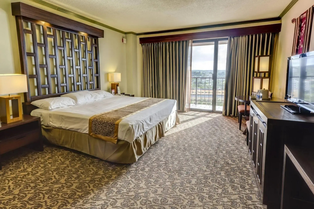 Bayview Hotel Guam