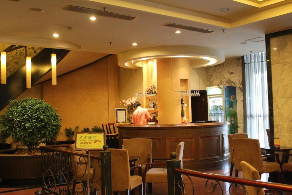 Dong Fang Hotel