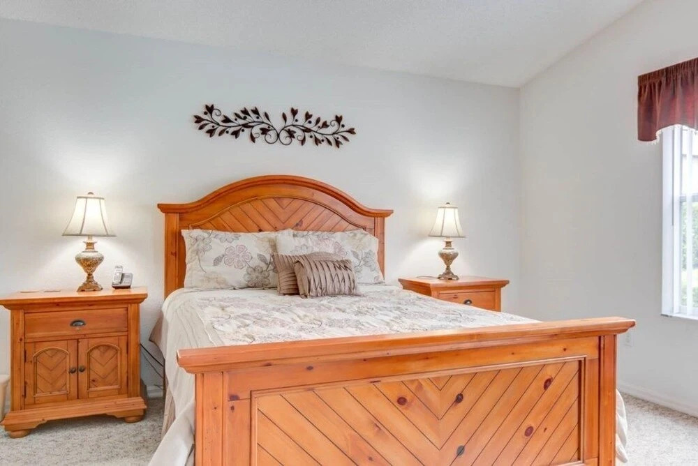 Perfect Family Home Pool & Spa! 4 Bedroom Home by RedAwning