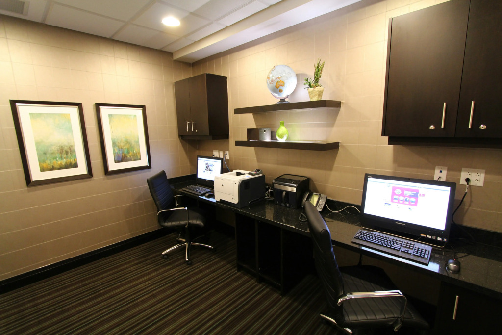 Hampton Inn & Suites by Hilton St. Johns Airport