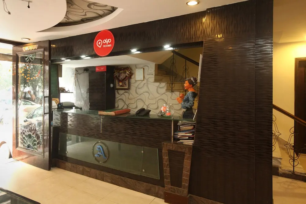 OYO 337 Hotel Anand
