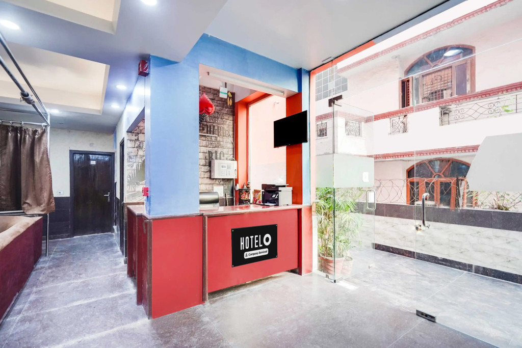 Collection O Maithli Marg Sector 55 Noida