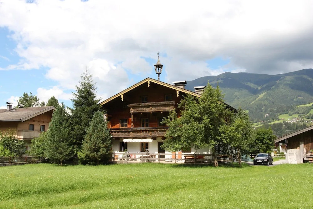 Apartment Sulzau near Wildkogel Ski Slopes