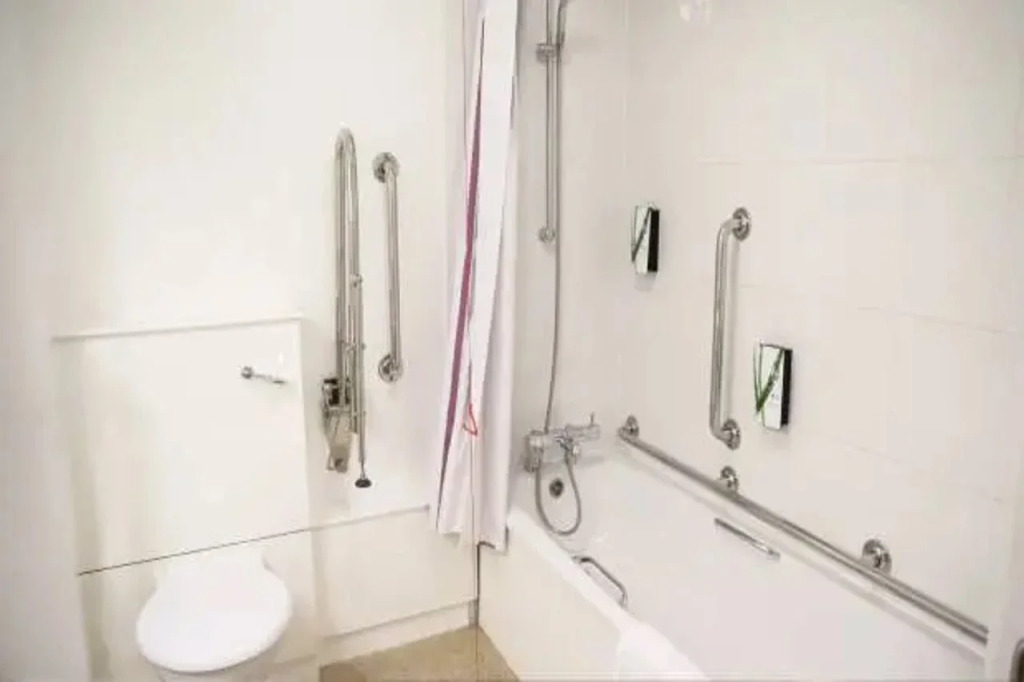 Premier Inn Maidstone - Allington