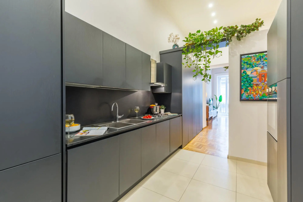 Chiatamone Design Apartment by Wonderful Italy