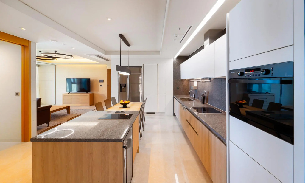 Ocean Junior Suite (Ocean View with 2 Bedrooms)