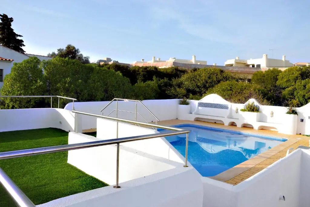 Villa on the Beach by GalanteVasques