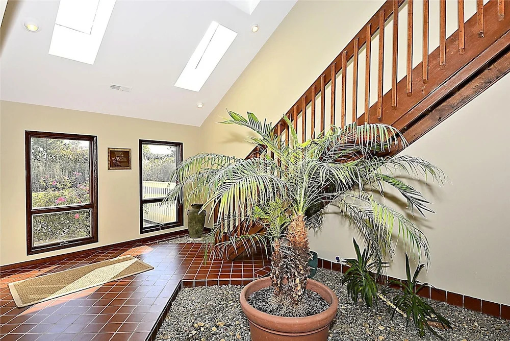 1 Ocean Dr. North Shores by Long & Foster