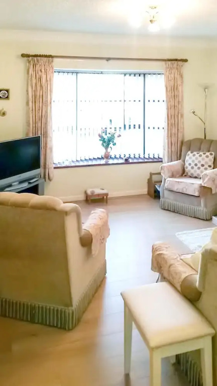 Apartment With 2 Bedrooms in Bangor, With Furnished Garden