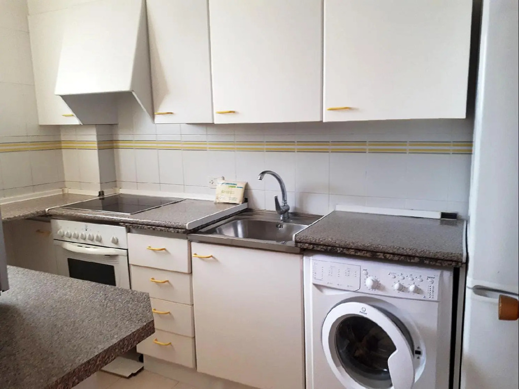 Apartamentos Mistral 3000