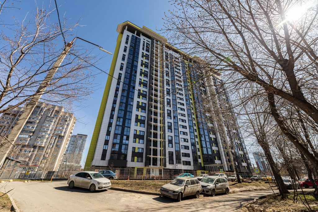 Видовая квартира близко к центру на Новаторов