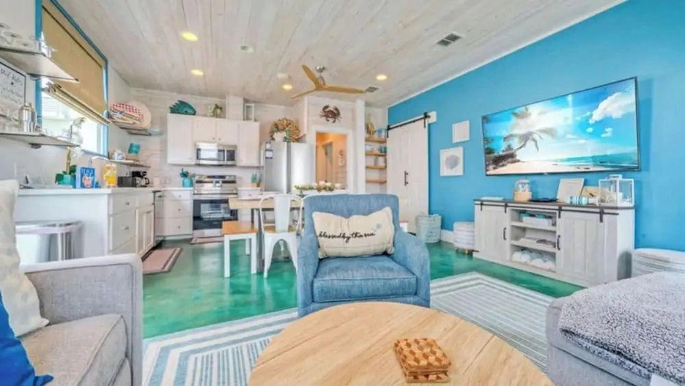 Terrace Landing Trio by Avantstay Sleeps 36 3 Coastal Home + Shared Pool + Golf Cart Zone Old Town Port A Dining