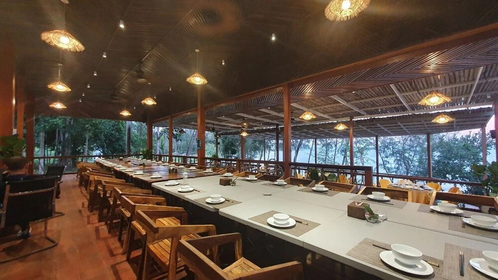 DG ROYAL Resort