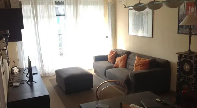 Bilocale con box sui Navigli