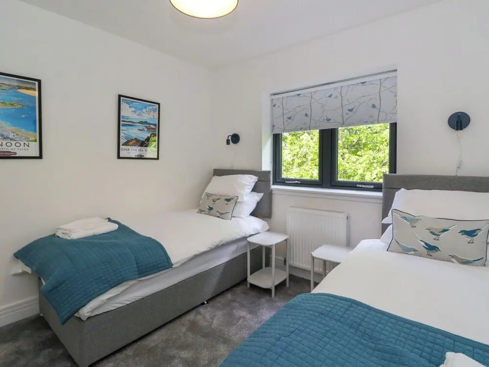 Oakbank Mews