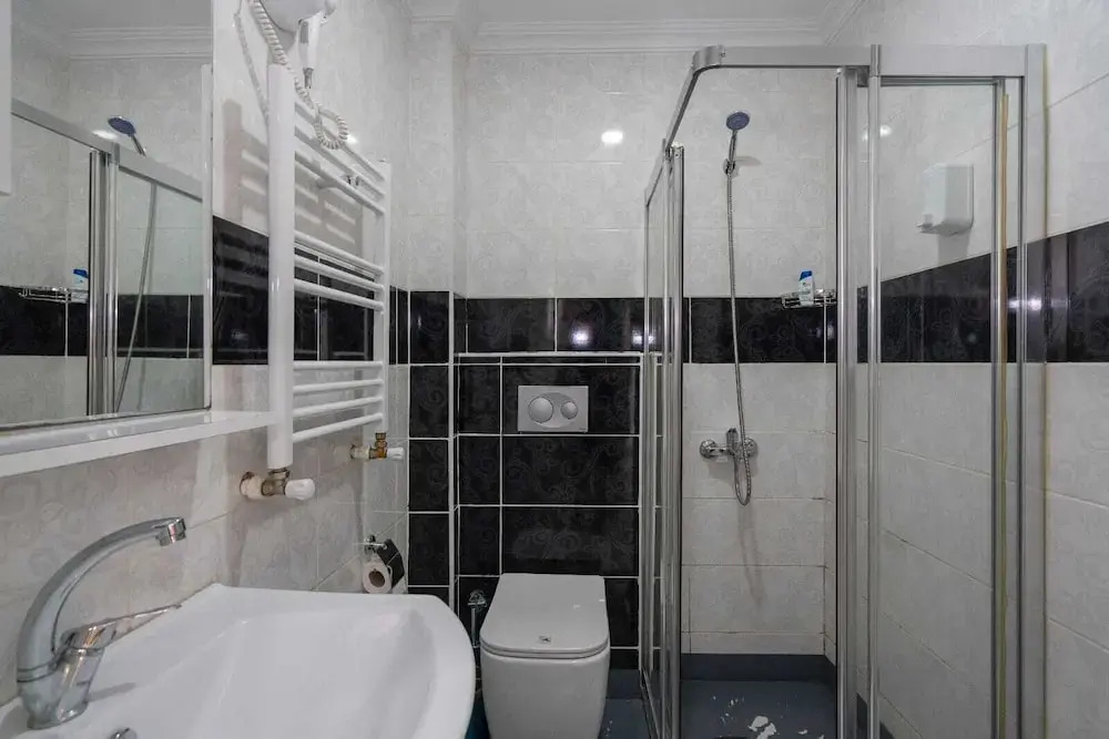 Bicer Hotel