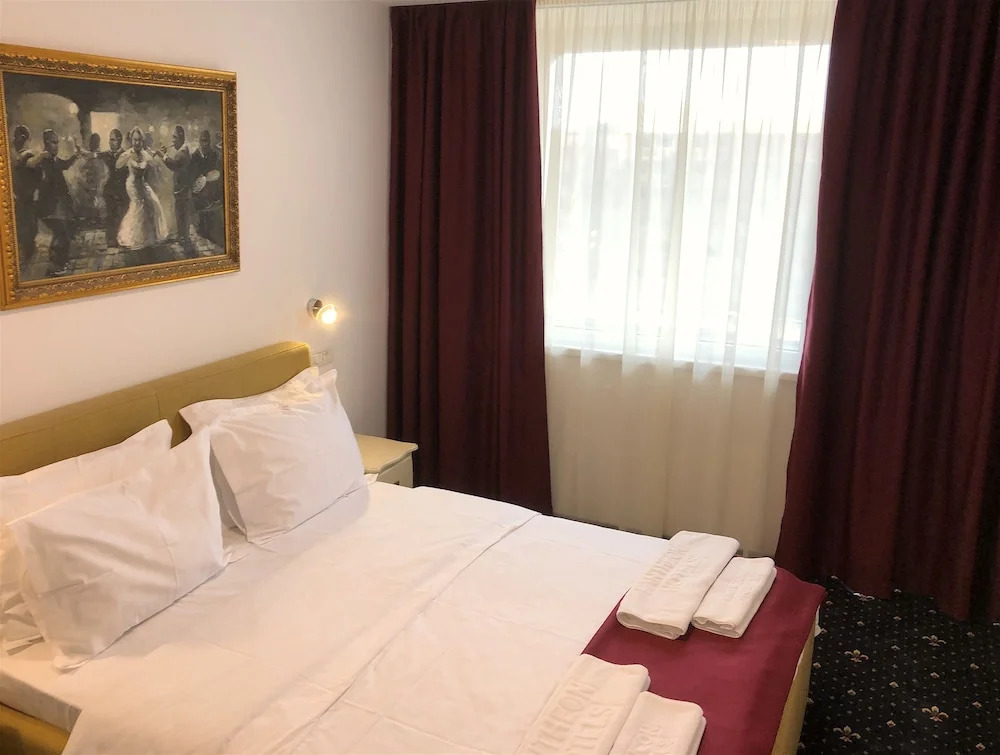 Hotel Agora